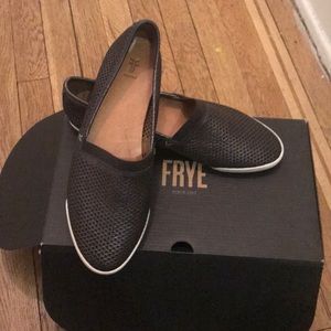 Frye Melanie Perf Slip